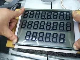 段碼液晶屏都有哪些形狀? 液晶顯示屏生產(chǎn)廠家怎么選？